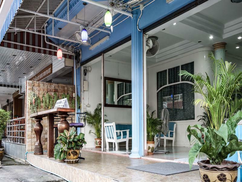 Chaam Guesthouse Petchaburi Esterno foto