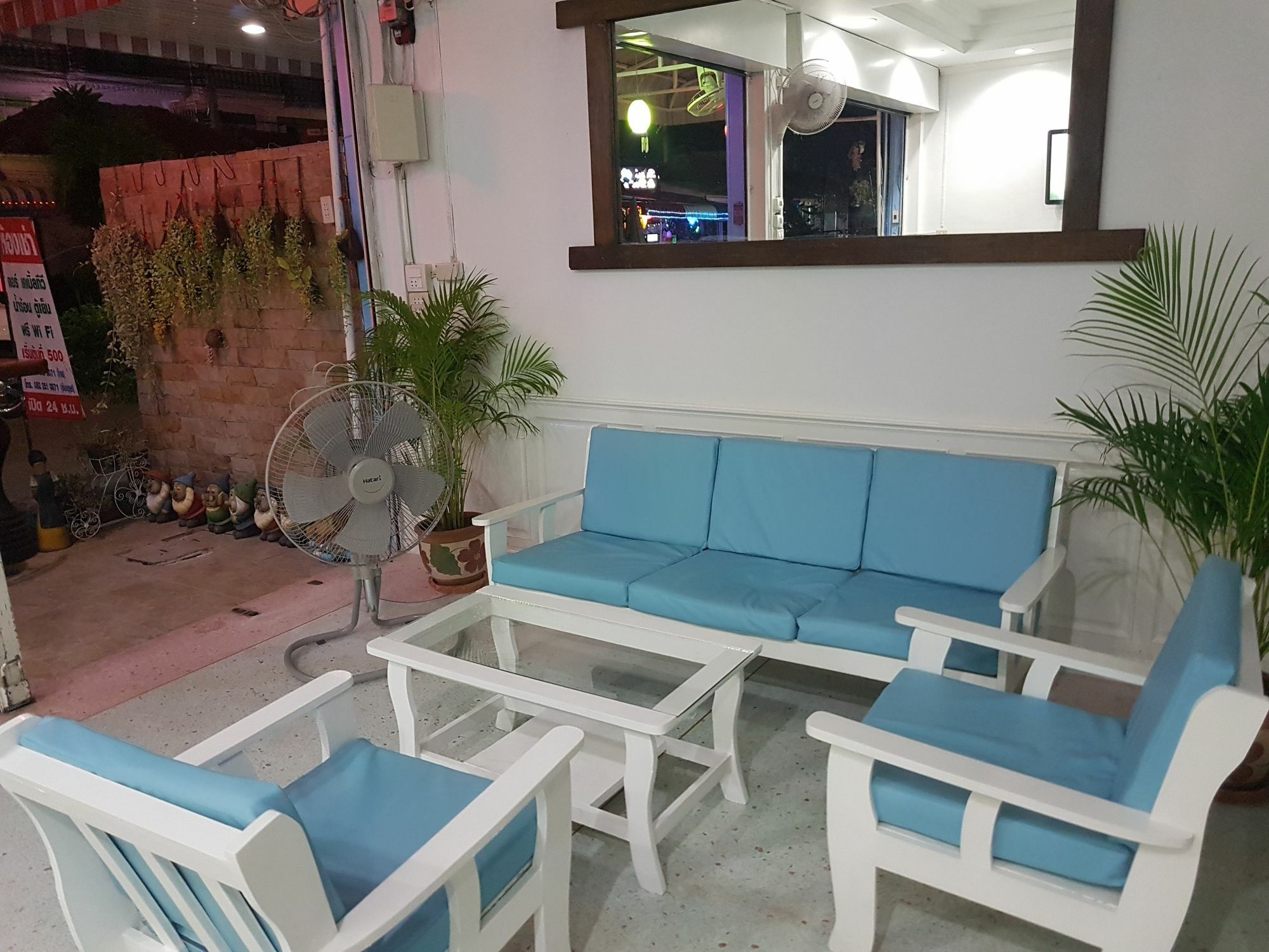 Chaam Guesthouse Petchaburi Esterno foto