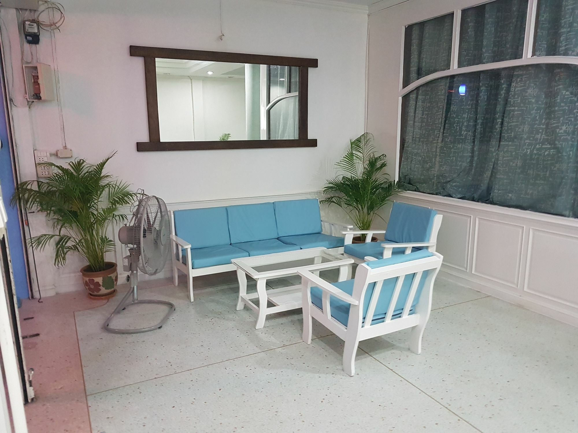 Chaam Guesthouse Petchaburi Esterno foto